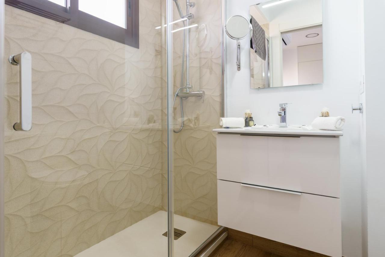 Amazing Views Beachfront Apartment With Swimming Pool Benalmadena Ngoại thất bức ảnh